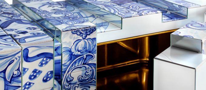 The Unique Sideboard Made With Hand Painted Tiles | Everyone knows that hand painted tiles are a true Portuguese tradition that shows off centuries and centuries of history and customs. #interiordesign #homedecor #luxurydesign #heritage #tiles
