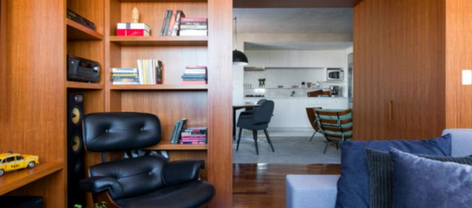Leandro Garcia Project Known as "The Azul Apartment" in Brazil | In the lands of Curitiba, Brazil, the Azul Apartment is a modern space of a single executive that loves to entertain. #interiordesign #homedecor #decoration #brazildesign #interiordesigners